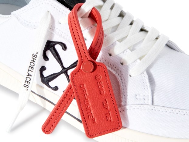 Off-White sneakers spring summer 2024
